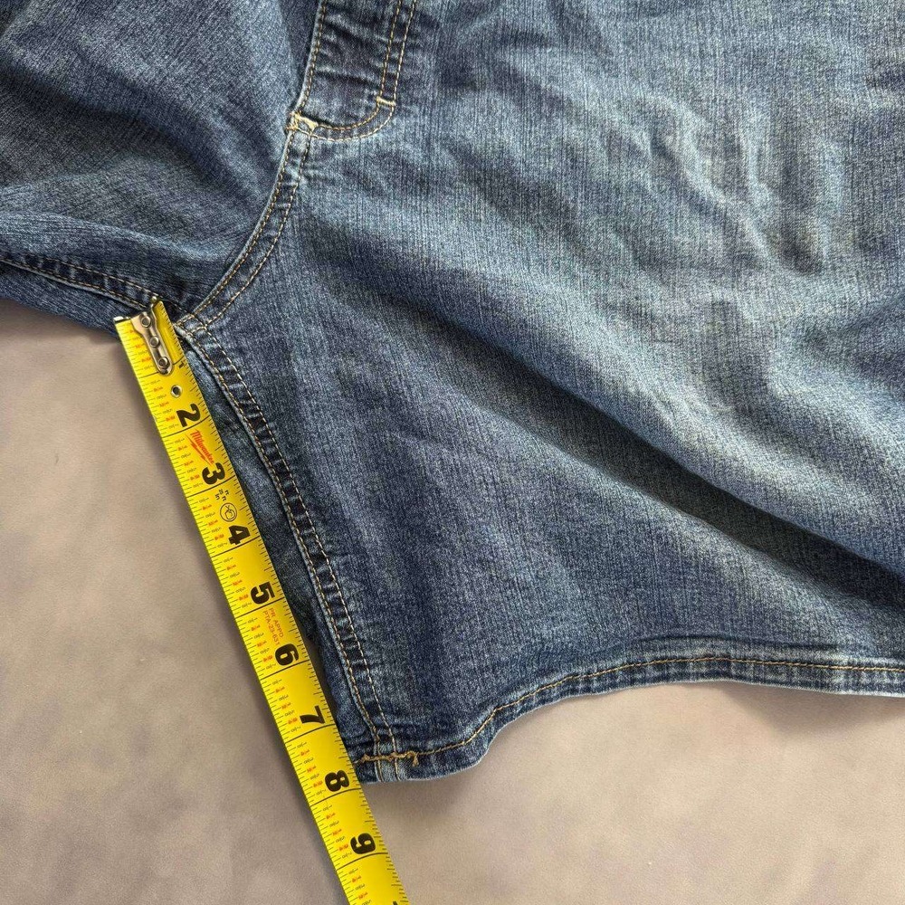 Lee Riders Denim Shorts Womens 20M Blue Excellent Midrise Stretch Jean Shorts - Picture 8 of 11
